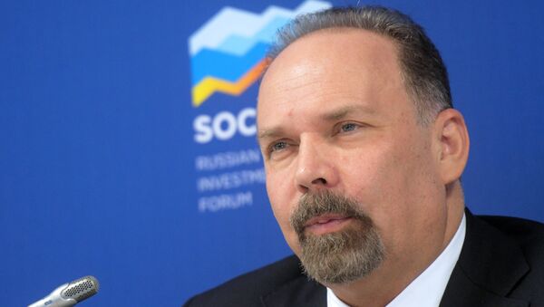 Министр строительства и жилищно-коммунального хозяйства Российской Федерации Михаил Мень на Российском инвестиционном форуме в Сочи. 15 февраля 2018 Министр строительства и жилищно-коммунального хозяйства Российской Федерации Михаил Мень на Российском инвестиционном форуме в Сочи. 15 февраля 2018