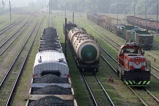 Товарные составы на железнодорожной станции в Литве Товарные составы на железнодорожной станции в Литве - РИА Новости, 1920, 02.09.2020