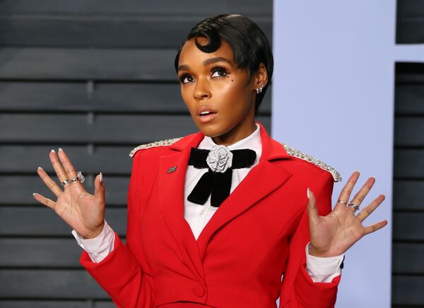 Жанель Монэ на Vanity Fair Oscar Party. 4 марта 2018 Жанель Монэ на Vanity Fair Oscar Party. 4 марта 2018