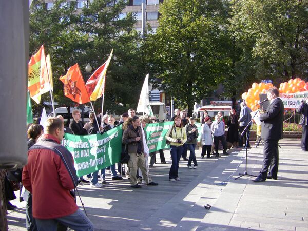Митинг в защиту химкинского леса. Митинг в защиту химкинского леса.