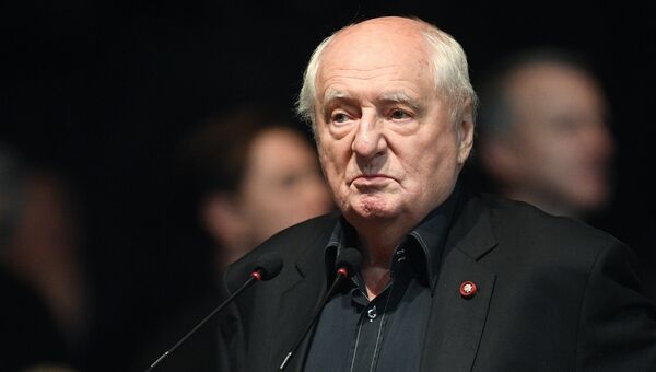 Марк Захаров на церемонии прощания с актером и режиссером Олегом Табаковым Марк Захаров на церемонии прощания с актером и режиссером Олегом Табаковым