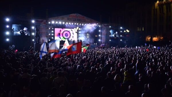 Концерт-митинг, приуроченный к четвертой годовщине воссоединения Крыма с Россией в Краснодаре Концерт-митинг, приуроченный к четвертой годовщине воссоединения Крыма с Россией в Краснодаре