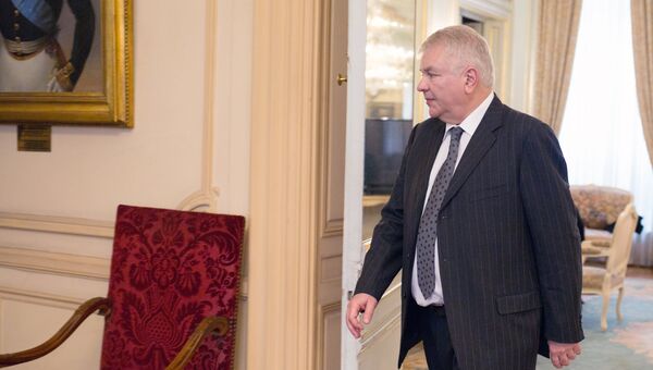 Чрезвычайный и полномочный посол Российской Федерации во Франции и Княжестве Монако Алексей Мешков. 26 марта 2018 Чрезвычайный и полномочный посол Российской Федерации во Франции и Княжестве Монако Алексей Мешков. 26 марта 2018