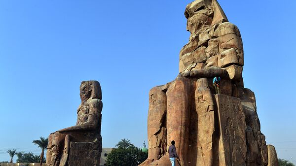Колоссы Мемнона в Луксоре, Египет Колоссы Мемнона в Луксоре, Египет