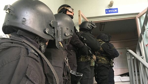 Сотрудники российских спецслужб. Архивное фото Сотрудники российских спецслужб. Архивное фото