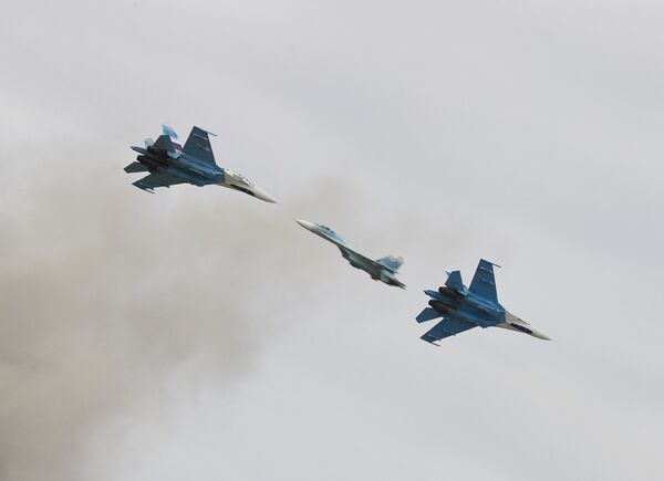 Самолет Су-27 Самолет Су-27