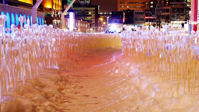 Квартал Quartier des Spectacles в Монреале (Канада) Квартал Quartier des Spectacles в Монреале (Канада)