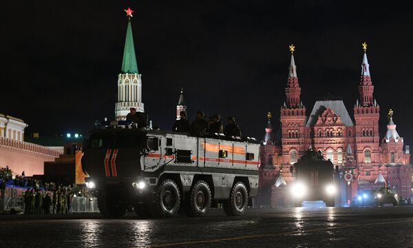 Бронеавтомобили повышенной защищенности Тайфун-К на репетиции военного парада на Красной площади Бронеавтомобили повышенной защищенности Тайфун-К на репетиции военного парада на Красной площади