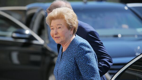 Наина Ельцина перед началом церемонии инаугурации президента РФ Владимира Путина в Кремле. 7 мая 2018 Наина Ельцина перед началом церемонии инаугурации президента РФ Владимира Путина в Кремле. 7 мая 2018
