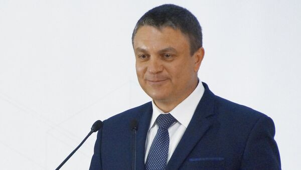 ИО главы самопровозглашенной ЛНР Леонид Пасечник на презентация Программы социально-экономического развития ЛНР до 2023 года. 12 мая 2018 ИО главы самопровозглашенной ЛНР Леонид Пасечник на презентация Программы социально-экономического развития ЛНР до 2023 года. 12 мая 2018