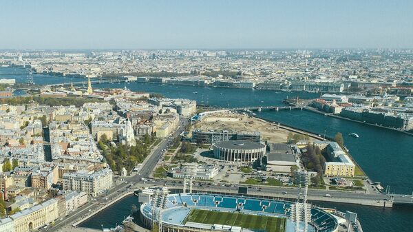 Вид на Санкт-Петербург. На переднем плане Стадион Петровский Вид на Санкт-Петербург. На переднем плане Стадион Петровский