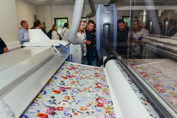 Бизнес-миссия ведущих предприятий текстильной и швейной отрасли России в Милан Бизнес-миссия ведущих предприятий текстильной и швейной отрасли России в Милан