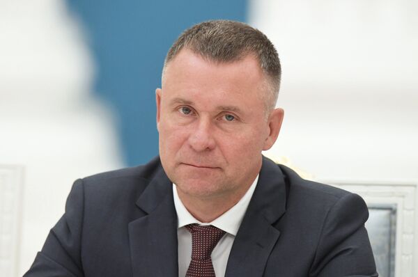 Министр РФ по делам гражданской обороны, чрезвычайным ситуациям и ликвидации последствий стихийных бедствий Евгений Зиничев Министр РФ по делам гражданской обороны, чрезвычайным ситуациям и ликвидации последствий стихийных бедствий Евгений Зиничев