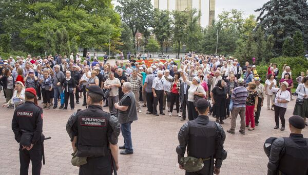 Участники акции протеста в Кишиневе. Архивное фото Участники акции протеста в Кишиневе. Архивное фото