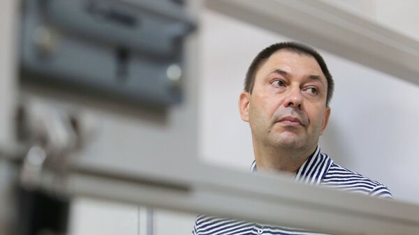 Руководитель портала РИА Новости Украина Кирилл Вышинский в зале апелляционного суда Херсонской области Украины. Архивное фото Руководитель портала РИА Новости Украина Кирилл Вышинский в зале апелляционного суда Херсонской области Украины. Архивное фото