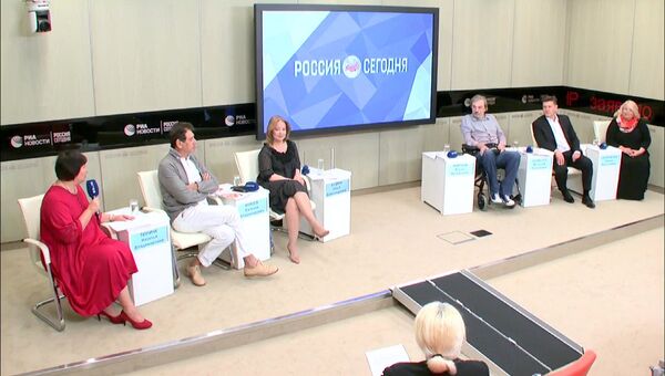 Пресс-конференция, посвященная IV Всероссийскому фестивалю семейных любительских театров Пресс-конференция, посвященная IV Всероссийскому фестивалю семейных любительских театров