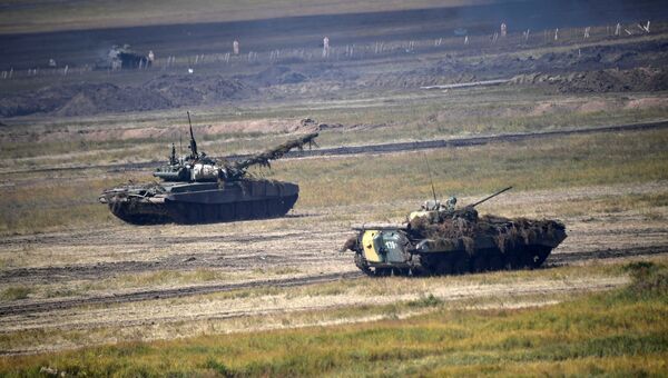Основной этап военных маневров российских и китайских вооруженных сил Восток-2018 на полигоне Цугол в Забайкальском крае Основной этап военных маневров российских и китайских вооруженных сил Восток-2018 на полигоне Цугол в Забайкальском крае