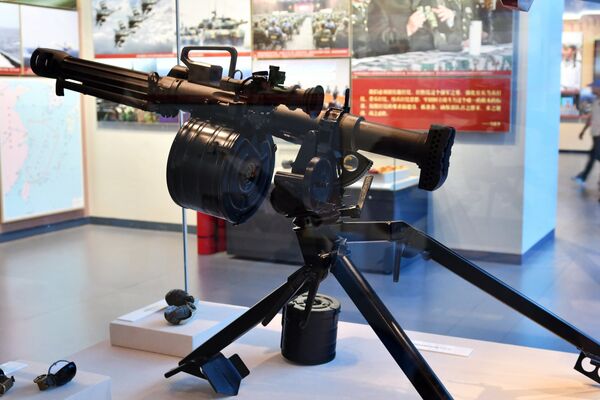 Гранатомет QLZ-87 (Type 87) Гранатомет QLZ-87 (Type 87)