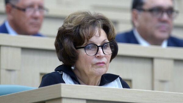 Сенатор, председатель Союза женщин России Екатерина Лахова Сенатор, председатель Союза женщин России Екатерина Лахова