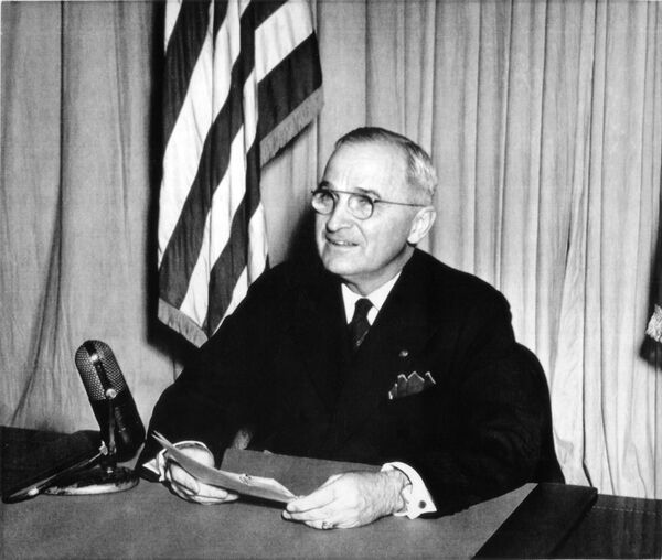 Президент США Гарри Трумэн. 1 января 1945 Президент США Гарри Трумэн. 1 января 1945