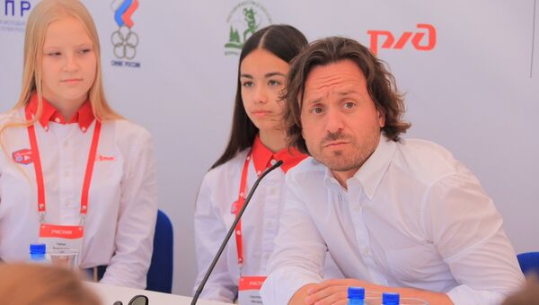 Директор ФГБОУ Международный детский центр Артек Алексей Каспржак Директор ФГБОУ Международный детский центр Артек Алексей Каспржак
