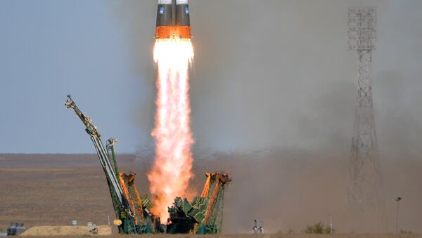 Старт ракеты-носителя Союз-ФГ с пилотируемым кораблем Союз МС-10. 11 октября 2018 Старт ракеты-носителя Союз-ФГ с пилотируемым кораблем Союз МС-10. 11 октября 2018