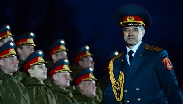 Руководитель Академического ансамбля песни и пляски Российской Армии им. А.В. Александрова, полковник Геннадий Саченюк Руководитель Академического ансамбля песни и пляски Российской Армии им. А.В. Александрова, полковник Геннадий Саченюк