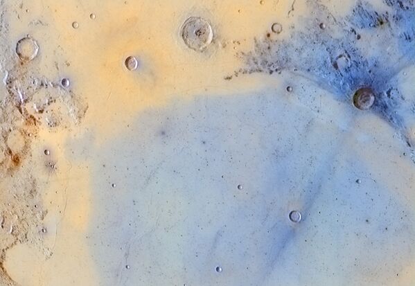 Работа фотографа Jordi Delpeix Borrell Inverted Colours of the Boundary between Mare Serenitatis and Mare Tranquilitatis. Конкурс Insight Astronomy Photographer of the year 2018 Работа фотографа Jordi Delpeix Borrell Inverted Colours of the Boundary between Mare Serenitatis and Mare Tranquilitatis. Конкурс Insight Astronomy Photographer of the year 2018