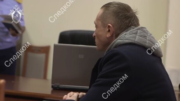 Подозреваемого во взяточничестве Горбунова задержали в аэропорту. Кадры СК РФ Подозреваемого во взяточничестве Горбунова задержали в аэропорту. Кадры СК РФ