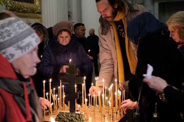 Панихида по жертвам авиакатастрофы над Синаем в Санкт-Петербурге. 31 октября 2018 Панихида по жертвам авиакатастрофы над Синаем в Санкт-Петербурге. 31 октября 2018