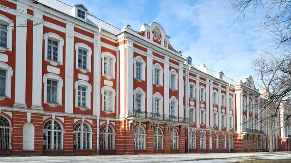 Здание Санкт-Петербургского государственного университета Здание Санкт-Петербургского государственного университета