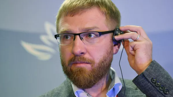 Первый заместитель председателя Комиссии общественной палаты РФ по развитию информационного сообщества, СМИ и массовых коммуникаций Александр Малькевич Первый заместитель председателя Комиссии общественной палаты РФ по развитию информационного сообщества, СМИ и массовых коммуникаций Александр Малькевич