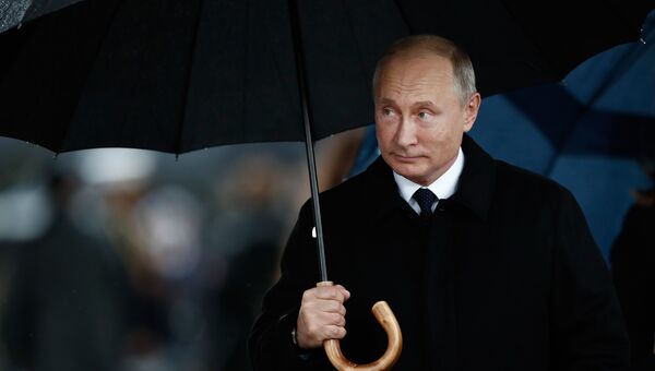 Владимир Путин на церемонии, посвященной столетию окончания Первой мировой войны Владимир Путин на церемонии, посвященной столетию окончания Первой мировой войны