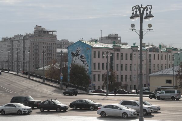 Въезд на Большой Каменный мост Въезд на Большой Каменный мост
