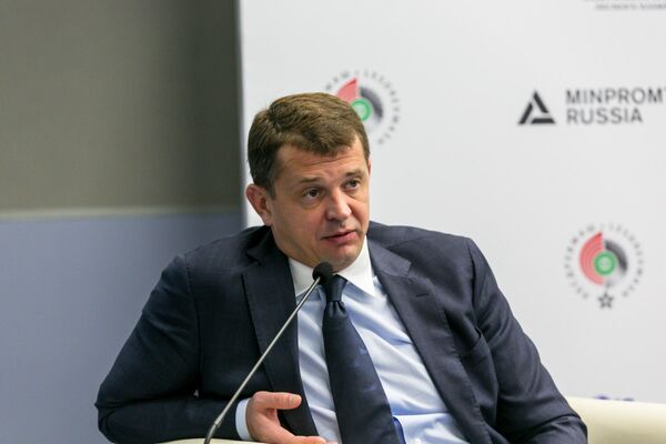 Директор Департамента легкой промышленности и лесопромышленного комплекса Минпромторга России Евгений Рыжов Директор Департамента легкой промышленности и лесопромышленного комплекса Минпромторга России Евгений Рыжов