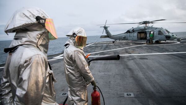 Американский военный корабль Маунт Уитни во время учений Trident Juncture-2018 в Норвегии. Архивное фото Американский военный корабль Маунт Уитни во время учений Trident Juncture-2018 в Норвегии. Архивное фото