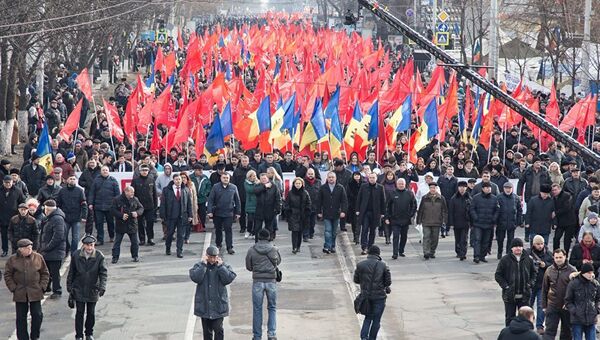 В Кишиневе проходит масштабный митинг социалистов В Кишиневе проходит масштабный митинг социалистов