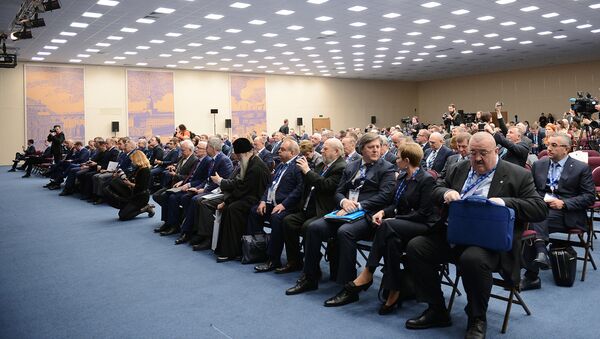 Участники заседания международного форума. Архивное фото Участники заседания международного форума. Архивное фото