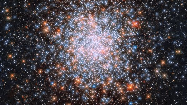 Рассеянное скопление NGC 1866, которое находится в Большом Магеллановом Облаке Рассеянное скопление NGC 1866, которое находится в Большом Магеллановом Облаке