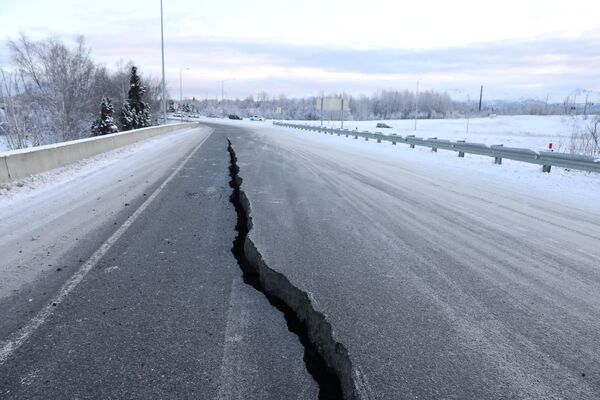 Последствия землетрясения на Аляске Последствия землетрясения на Аляске