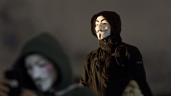 Участники акции протеста, организованной движением Anonymous Участники акции протеста, организованной движением Anonymous