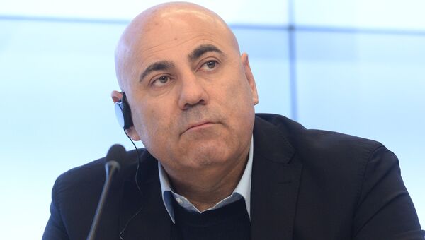 Иосиф Пригожин на пресс-конференции Иосиф Пригожин на пресс-конференции