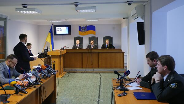 Заседание Оболонского районного суда Киева, где рассматривается дело о государственной измене экс-президента Украины Виктора Януковича. 5 декабря 2018 Заседание Оболонского районного суда Киева, где рассматривается дело о государственной измене экс-президента Украины Виктора Януковича. 5 декабря 2018