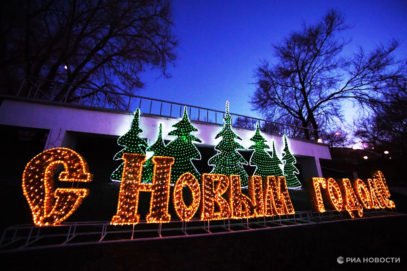 Новогодняя 23. Новогодняя 23/2 Новосибирск. Новогодняя 23 Новосибирск. Новогодняя 23/2 Новосибирск фото здания.