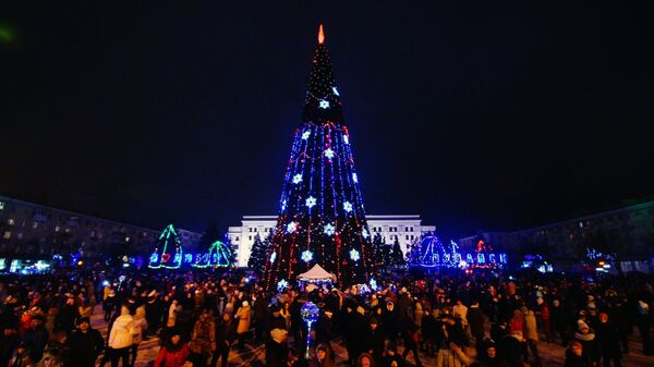 В ЛНР на новогодние праздники отменят комендантский час