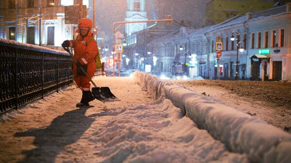 Уборка снега в Москве Уборка снега в Москве