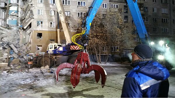 Ситуация на месте взрыва газа в жилом доме в Магнитогорске. 31 декабря 2018 Ситуация на месте взрыва газа в жилом доме в Магнитогорске. 31 декабря 2018