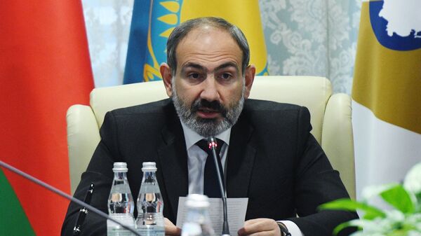 Премьер-министр Армении Никол Пашинян выступает в штаб-квартире Евразийской экономической комиссии Премьер-министр Армении Никол Пашинян выступает в штаб-квартире Евразийской экономической комиссии