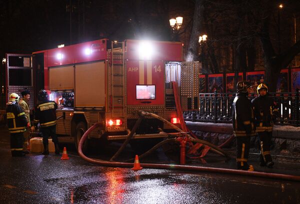 Пожар в жилом доме в центре Москвы Пожар в жилом доме в центре Москвы
