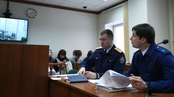 Заседание по рассмотрению жалобы на арест сенатора Рауфа Арашукова в Московском городском суде. 7 февраля 2019 Заседание по рассмотрению жалобы на арест сенатора Рауфа Арашукова в Московском городском суде. 7 февраля 2019